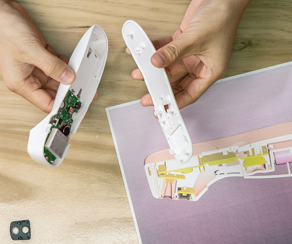 researching the internal layout with the help of prototype and the 3D drawing